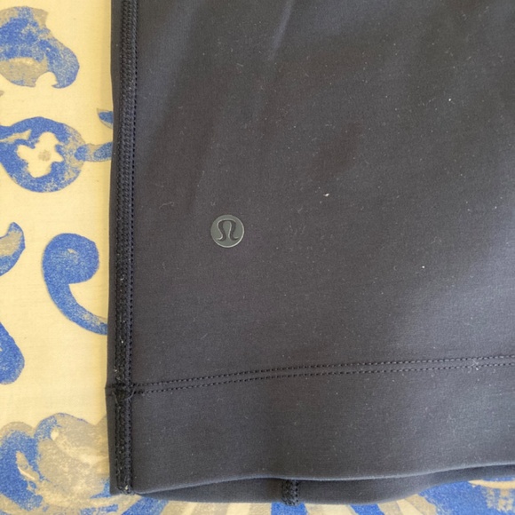 Lululemon Hooded Sweatshirt - Picture 4 of 4